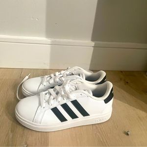 Adidas Grand Court 2.0 K - Little Boy Size 2